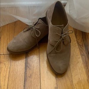 Franco Sarto Suede Oxford Lace Up Shoe - Size 10W